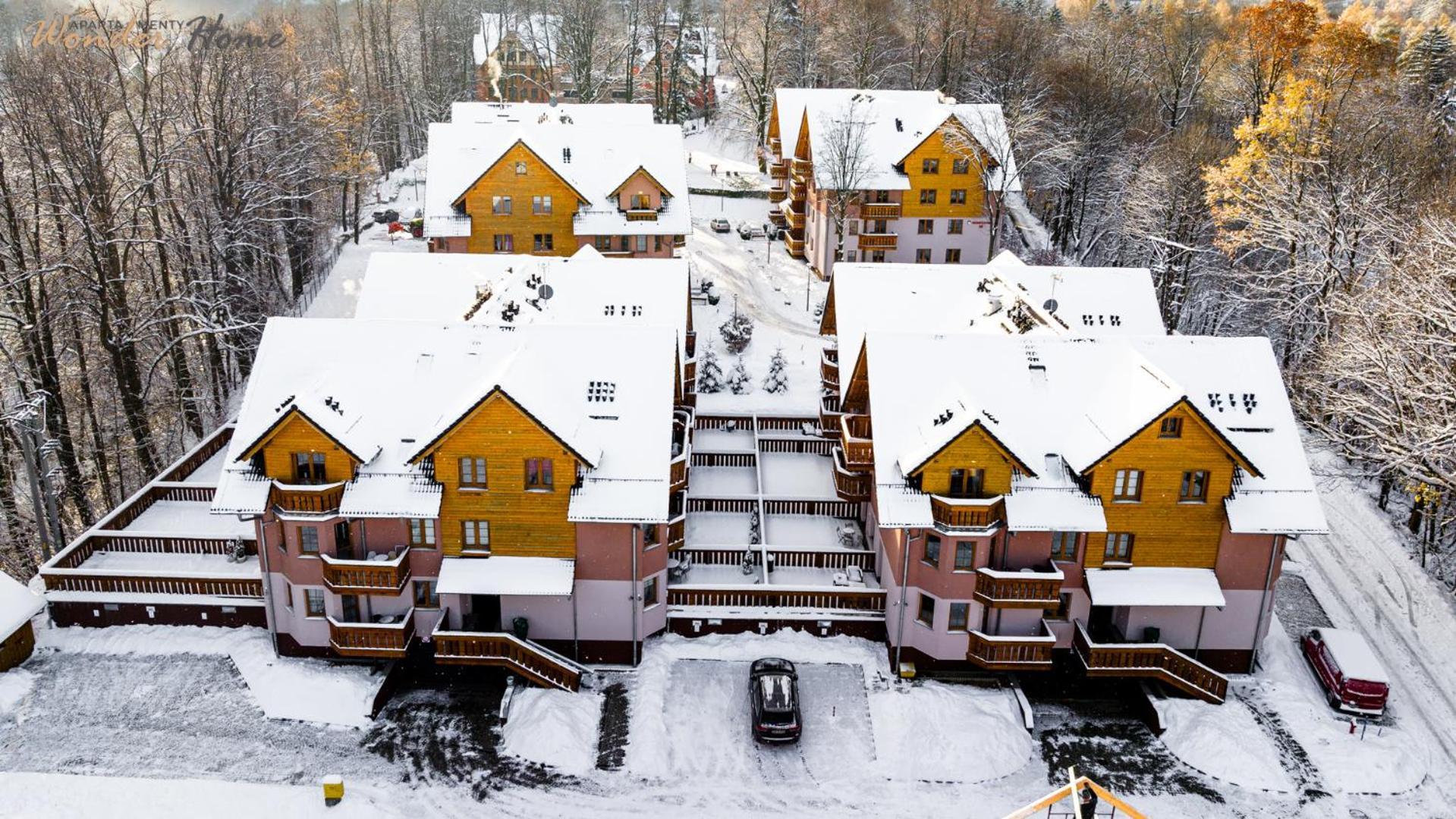 Wonder Home - Apartamenty Z Balkonami Lesny Dom II - W Cichej I Zielonej Czesci Karpacza Luaran gambar